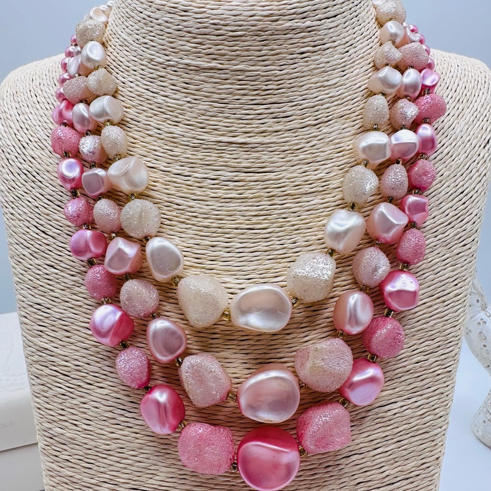 Vintage Elegant Hong Kong Pink and Cream Sugar Beaded Necklace